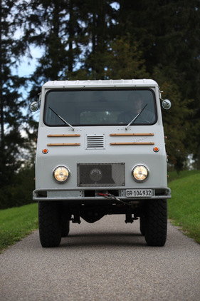 Volvo L3314 (1964) - bei der Restaurierung wurde der Laplander optisch etwas aufgepeppt Volvo L3314 (1964) - bei der Restaurierung wurde der Laplander optisch etwas aufgepeppt