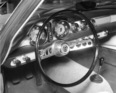 Volvo P 1800 (1962) am Genfer Automobilsalon - sportllches Lenkrad und Armaturenbrett