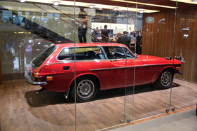 Bild Volvo P 1800 ES (1972) - unter Glas bei Volvo - am Genfer Automobilsalon 2014
