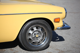 Volvo P 1800 ES (1973) - wuchtige 15-Zoll-Räder