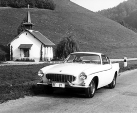 Volvo P 1800 S (1962) - die Vorderansicht hat etwas von Ferrari