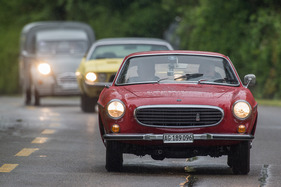 Volvo P 1800 vor Dodge Challenger und Citroën 2 CV im Corso - Grand Prix Mutschellen 2016