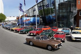 Volvo P1800 (1972) - Historischer Besuch von P1800-Modellen in Schweden. Volvo P1800 (1972) - Historischer Besuch von P1800-Modellen in Schweden.