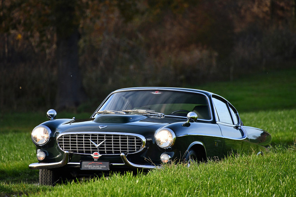 Volvo P1800 Aston Martin DP208 (1963) - als Lot 132 an der Versteigerung der Oldtimer Galerie in Gstaad am 29. Dezember 2022