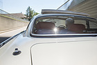 Volvo P1800 E (1970) - in voller Fahrt wie einst "The Saint"