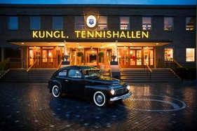 Volvo PV 444 (1944) - in dieser Tennishalle wurde er einst vorgestellt