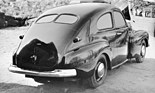 Volvo PV 444 (1947) - mit Brezel-Fenster hinten