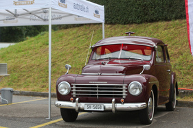 Volvo PV 444 (1952) - wirbt für die Autohalle - Albisgütli Classics - Cars & Bikes August 2021