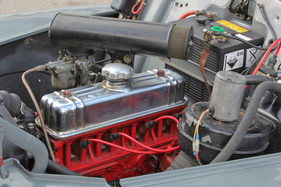 Volvo PV 444 (1956) - je nach Vergaserbestückung und Verdichtung liess der Motor vergleichweise hohe Leistungen zu