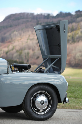 Volvo PV 444 (1956) - stabile Konstruktion, aber nichts für niedrige Garagen