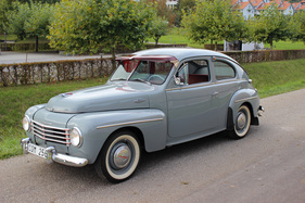 Volvo PV 444 HS (1955) - als Lot 84 an der Versteigerung der Oldtimer Galerie am 30. November 2013 unter dem Hammer (1955)