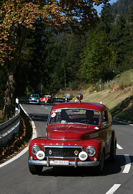 Volvo PV 5400 Sport (1964) am Jochpass Memorial 2011 (Start-Nr. 103)