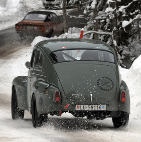 Volvo PV 544 am dritten "Auf Schnee und Eis" - der perfekte Rallye-Volvo mit Annemarie und Franz Schumacher (1962)