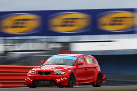 Volvo S40 (1997) - Super Touring Car Trophy - Silverstone Classic 2017