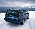 Image: Volvo V70 XC (1998) - Plenty of space for family and adventure