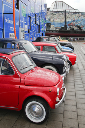 Vom Fiat 500 bis zum noblen Bentley - Vielfalt war auch bei den Autos der Delegierten angesagt - SHVF Delegiertenversammlung am 16. April 2016 Vom Fiat 500 bis zum noblen Bentley - Vielfalt war auch bei den Autos der Delegierten angesagt - SHVF Delegiertenversammlung am 16. April 2016