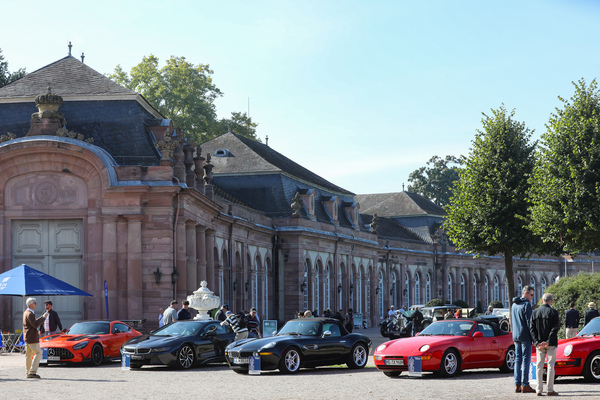 Von den Achtzigerjahren bis in die Neuzeit - Porsche 911 bis Mercedes-AMG GT - 21. Classic-Gala Schwetzingen 2025