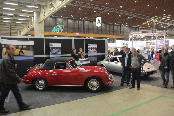 Bild Vor allem auch am Sonntag kamen viele Interessierte an die Stände - OTM Fribourg 2015