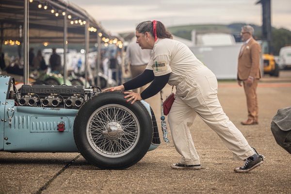 Vorbereitung an den Boxen - Goodwood Revival 2024