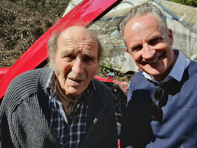 Vorgänger und Nachfolger: langjähriger 300-SL-Eigner Heinrich Zollinger (links), Käufer Ralph Grieser