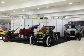Vorkriegsklassiker in der neuen Halle - gesehen an der Techno Classica 2016