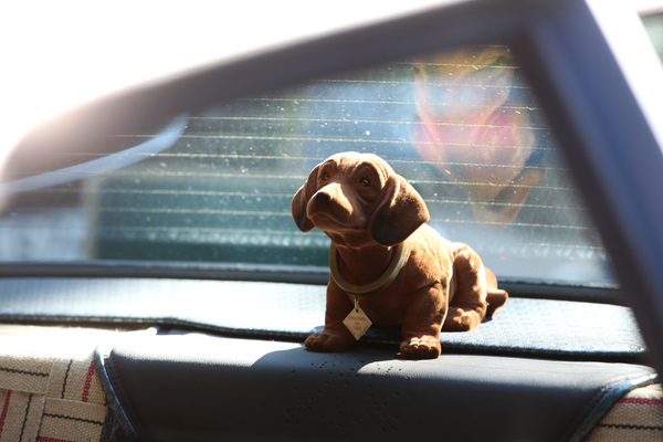 Wackeldackel auf der Hutablage - am 40. Oldtimer-Meeting Baden-Baden 2016
