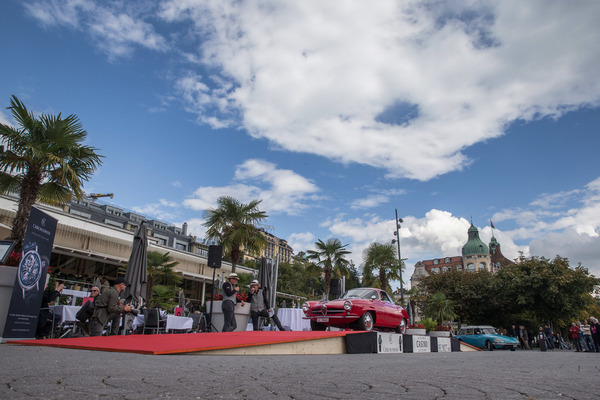 Während die Wolken über der Giulia Sprint Speciale ehrfurchtsvoll einen Heiligenschein bildeten …