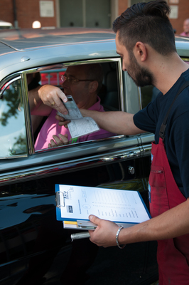 Wagenabnahme - stimmen alle Angaben? - RAID Suisse-Paris 2015