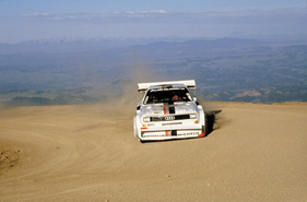 Walter Röhrl im Audi Sport Quattro E2 am Pikes Peak Hillclimb