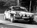 Walter Röhrl im Opel Kadett GTE - in schneller Fahrt an der Rallye Monte Carlo 1976 - Platz 4 direkt nach den drei bestplatzierten Lancia Stratos