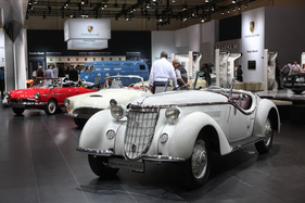 Wanderer W 25 K (1937) - mit Reihen-Sechszylinder und Kompressor rund 85 PS stark und 145 km/h schnell - Techno Classica 2015