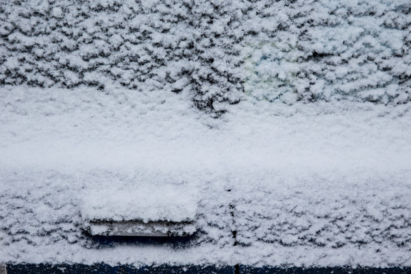 Was für ein Auto sich wohl unter der Schneedecke verbirgt? - Teichalm Winterclassic 2018