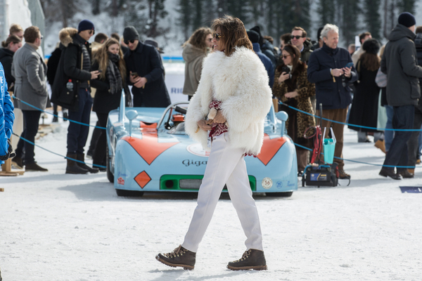 Was zieht hier mehr Aufmerksamkeit auf sich? - The I.C.E. St. Moritz 2025