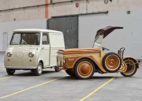 Wendax Vorderlader Dreirad - beim Wiederaufbau von Hamburg essentiell - zusammen mit Goggombil TL 250 Kleintransporter - zu sehen an der Bremen Classic Motorshow 2014
