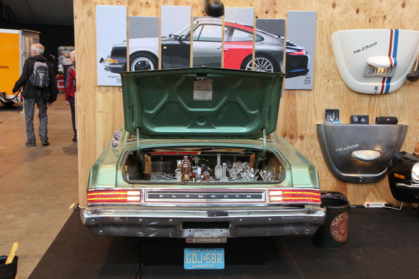 Wenn aus einem Auto eine Bar wird ... - Swiss Classic World Luzern 2019