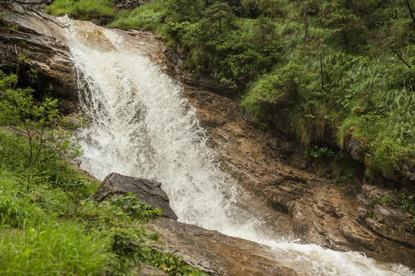 Wenn das Wasser nicht vom Himmel fällt, dann kommt er halb den Berg herunter - 33. Ennstal-Classic 2025