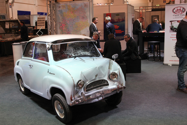 Wenn's kracht mit dem Goggomobil,hat man den Schaden - Classic Data weiss, wie hoch er ist - Techno Classica Essen 2018