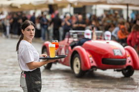 Wer hat jetzt diesen Apéro bestellt? - 1000 Miglia 2024