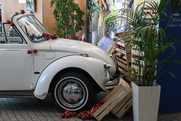 Werbevideo-Szene nachgestellt bei Allianz - Retro Classics Bavaria 2019