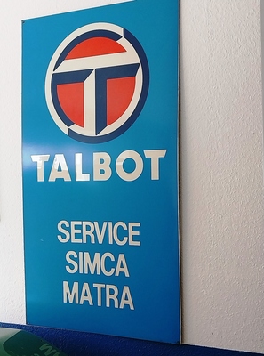 Werkstattschild für fast vergessene Automarken – Zu Besuch in der Sammlung Hilker