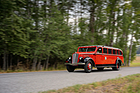 White 706 Glacier National Park Tour Bus (1937) - als Lot 175 an der RM Sotheby's Hershey Versteigerung 2025