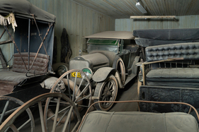 White Model 4-45 Seven-Passenger Touring (1915) - als Lot 103 an der Gooding Christie's Pebble Beach Versteigerung 2025