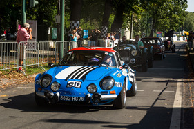 Wie einst in Monte Calro - die Alpine-Renault A 110 im Gruppe -4-Trim - 24 Tour du Pont 2015