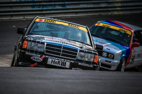 Wie früher in der DTM: Mercedes-Benz 190E gegen BMW Dreier – ADAC 24h Classic Nürburgring 2022