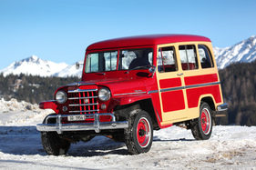Willys Jeep Station Wagon (1951) - das "Holz" ist nur aufgemalt