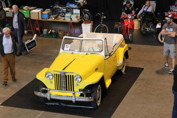 Willys Overland Jeepster (1948) - in der Halle 3 - Swiss Classic World Luzern 2019