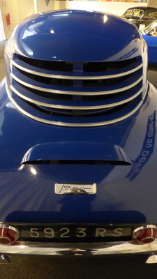 Wimille (1950) – Lufthutze auf dem Heckblech und runde Rückleuchten