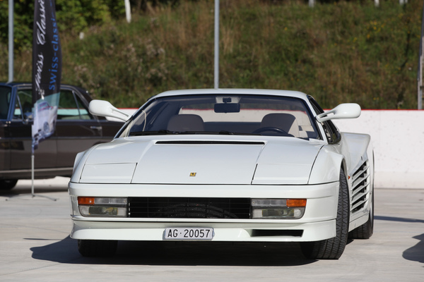 Wo ist Sonny Crocket von Miami Vice? Ferrari Testarossa in Weiss - Dolder Classics September 2018