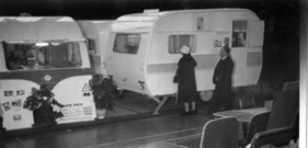 Wohnwagen sind beliebt - Genfer Autosalon 1960