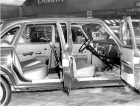 Wolseley 18/85 (1967) - noble Variante des ADO 17 von BMC - Zahnstangen-Servolenkung und gegen Aufpreis Borg-Warner-Getriebeautomatik - Genfer Autosalon 1967